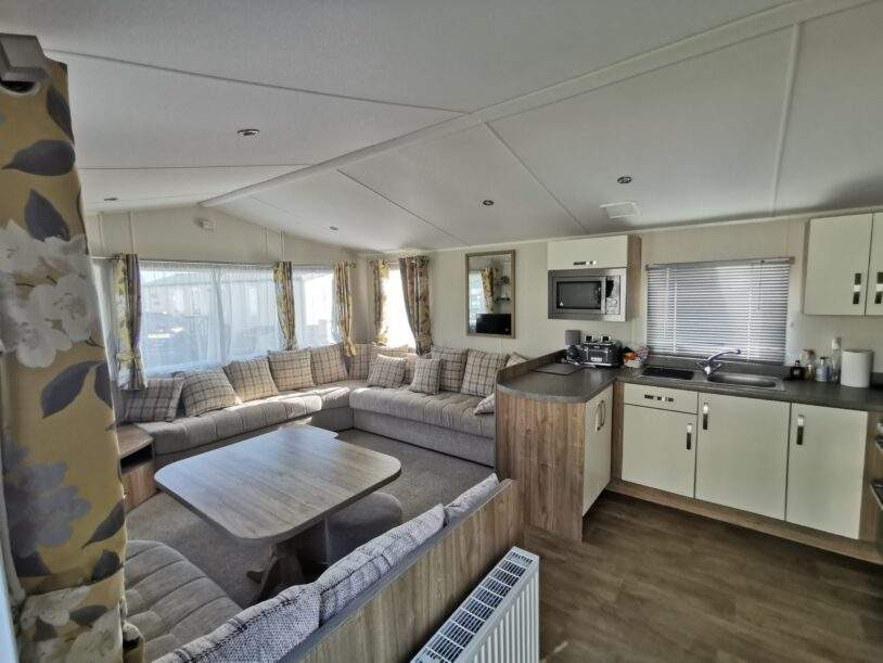Open Plan Layout