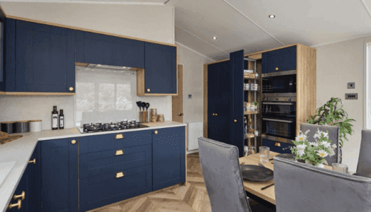 Gainsborough_kitchen_pantry_779x544_d94c201d5e